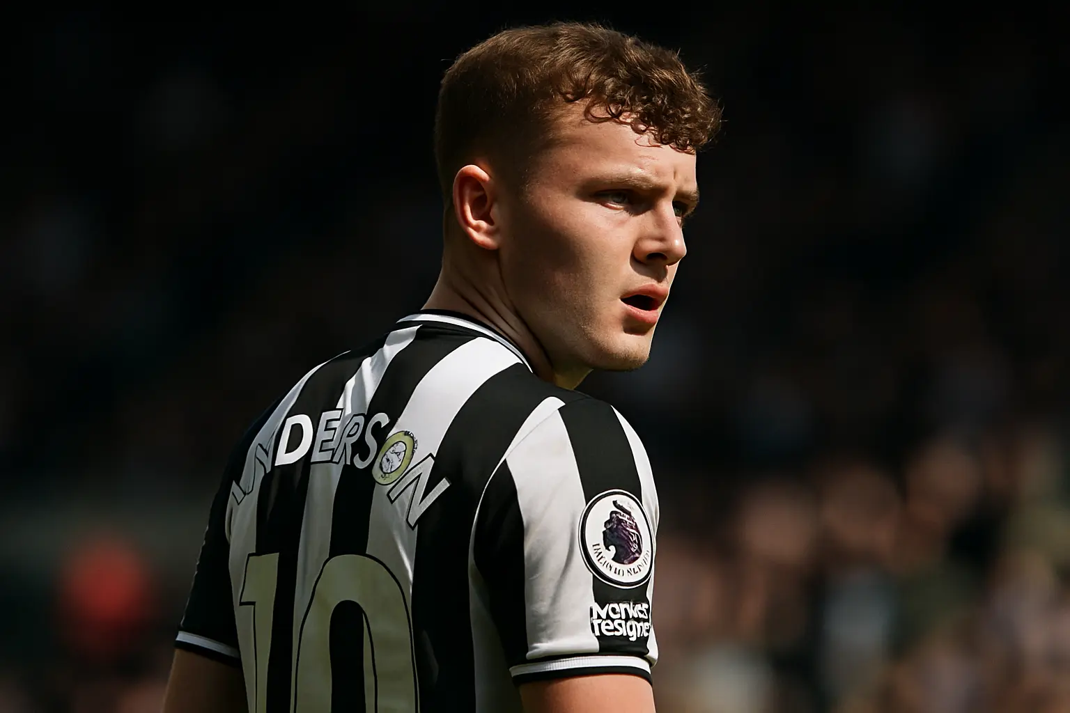 Elliot Anderson Garners Notable Attention in UK Football Circles Amid Transfer Talks